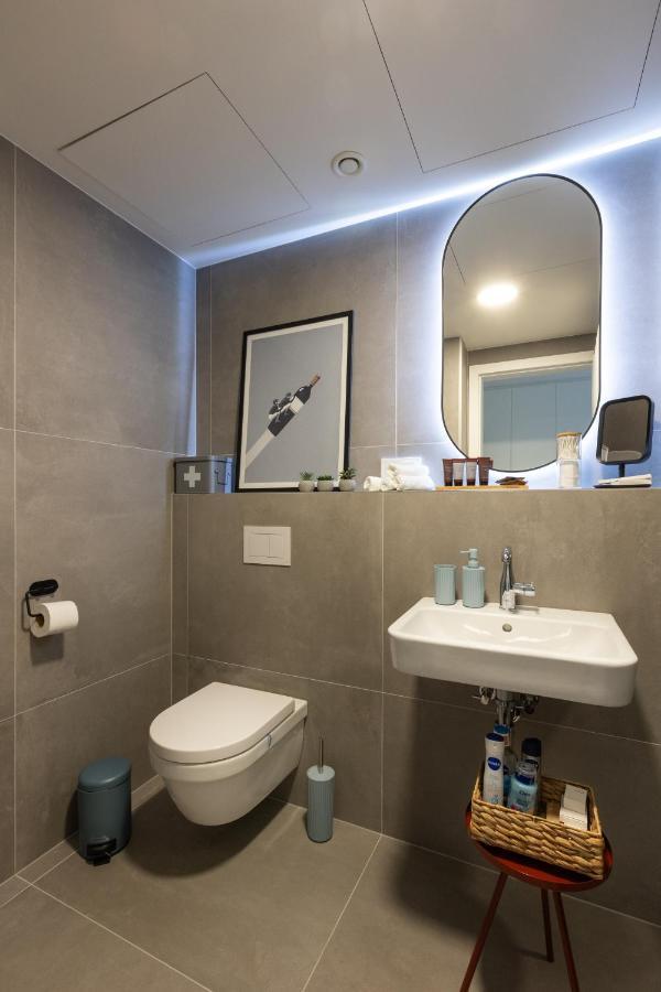 Urban Chic Residences Praga Esterno foto